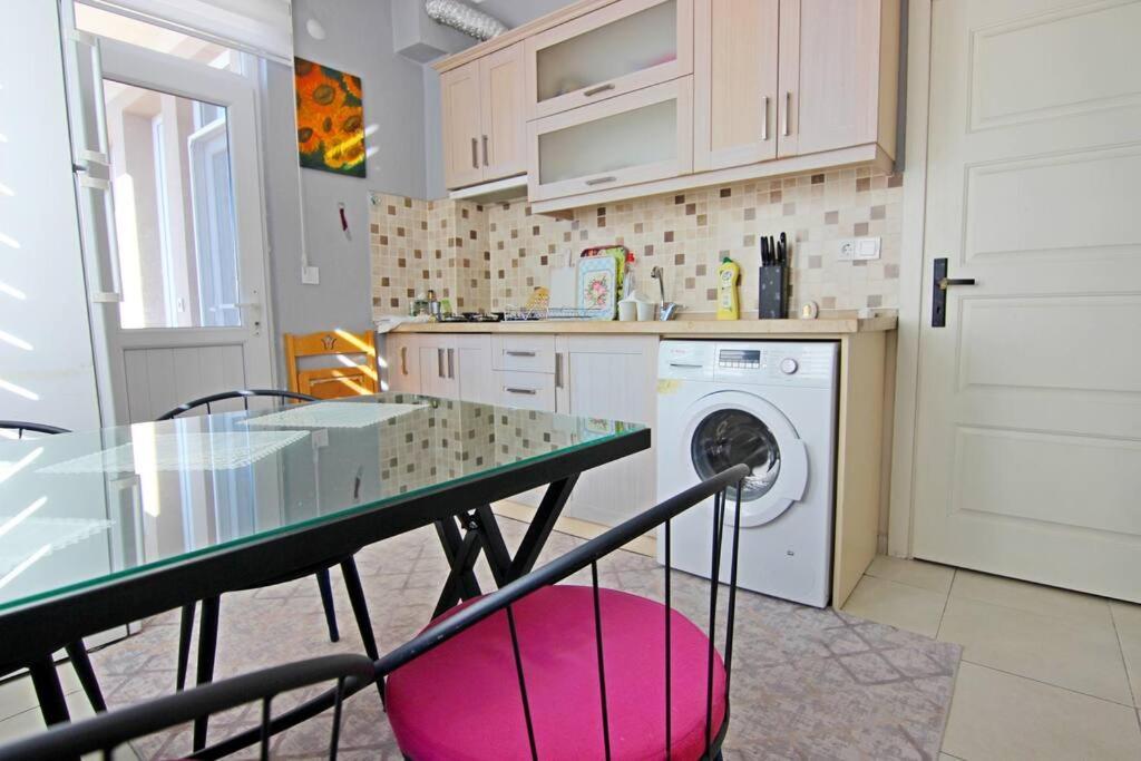 Ozkan Apartment - Fethiye Center Fully Furnished 50Mbps Wifi Netflix Екстер'єр фото